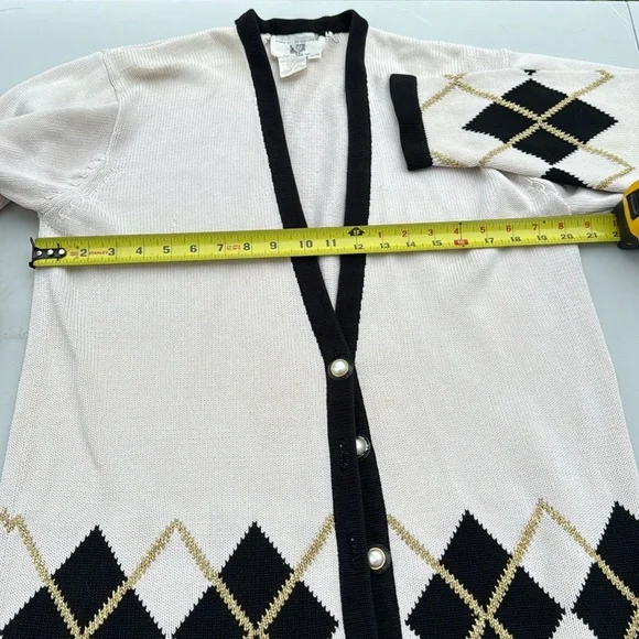 Cardigan size M - Picture 2 of 3